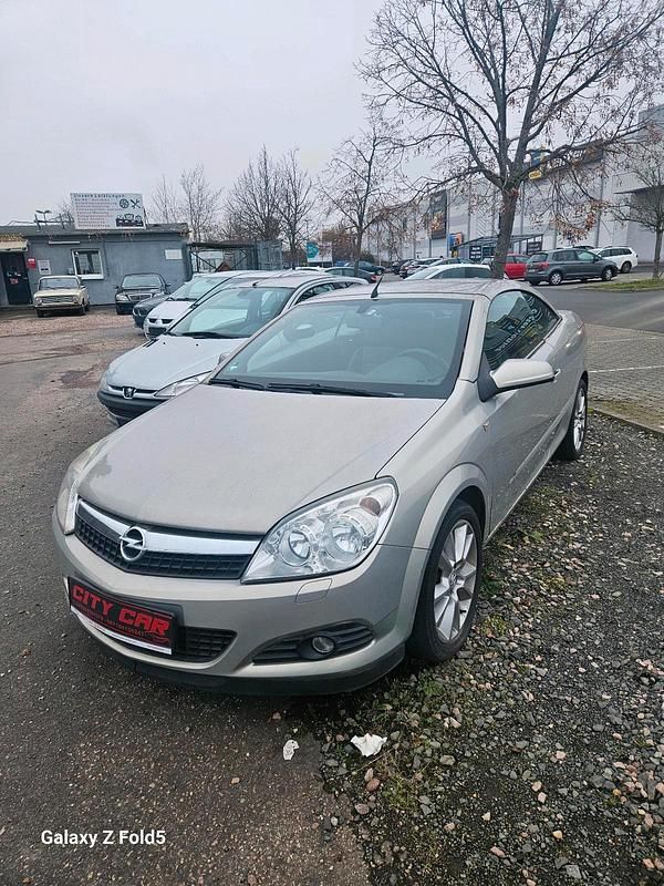 Gebraucht Opel Astra Cabriolet 179 PS (131 kW) 2007 Grau Cabrio