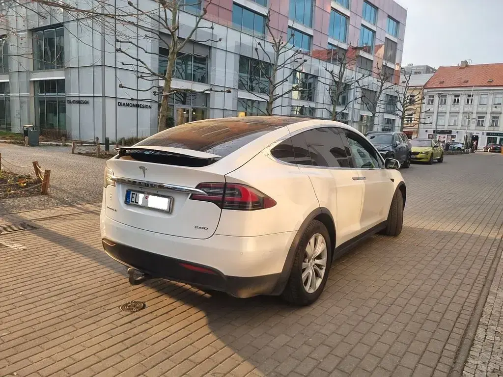 Brugt Tesla Model X 325 kW (443 HK) 2017 Hvid SUV