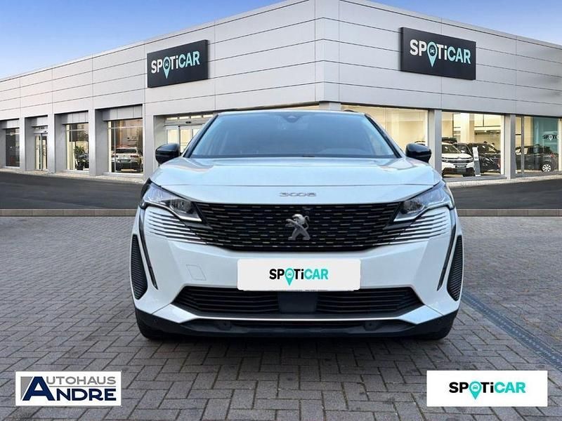 Gebraucht Peugeot 3008 Allure 181 PS (133 kW) 2022 Perlmutt weiß metallic SUV