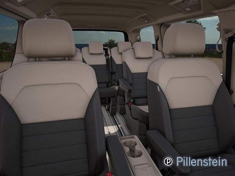 Neu VW Multivan Style 150 PS (110 kW) 2026 Schwarz Van