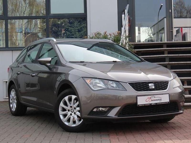 Gebraucht Seat Leon ST 125 PS (91 kW) 2014 Grau Kombi