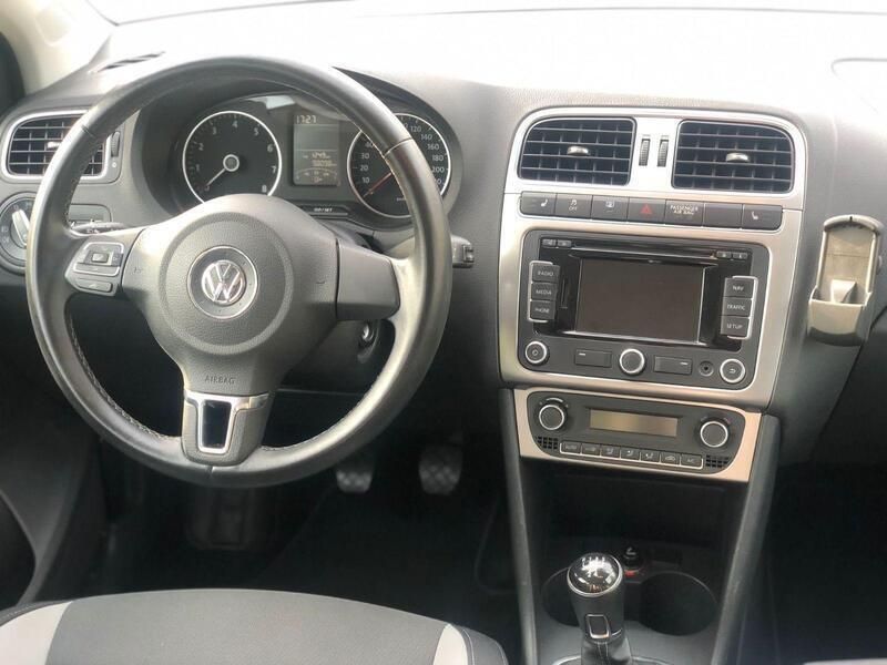 Schwarz Gebraucht 2014 VW Polo Life Kleinwagen | 7.149 € (Guter Preis) - Bild 1/4