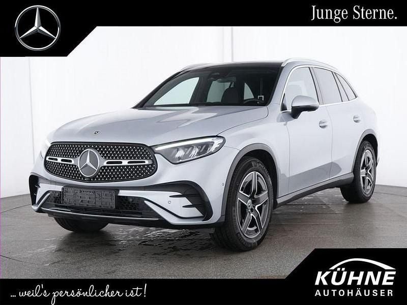 Silber, Gebraucht 2024 Mercedes GLC200 AMG SUV | 52.450 € (Fairer Preis) - Bild 1/4