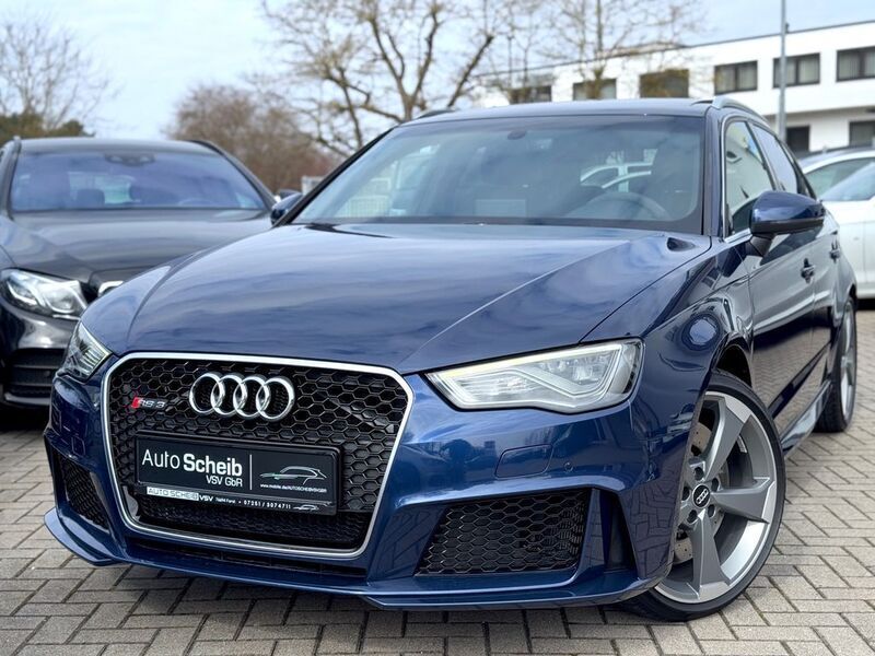 Blau Gebraucht 2016 Audi RS3 Sportback Sport Kleinwagen | 32.950 € (Etwas zu teuer) - Bild 1/4