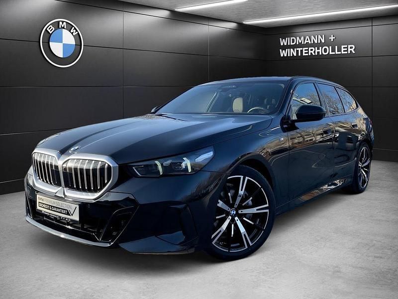 Schwarz Gebraucht 2025 BMW 540 Comfort Edition Kombi | 64.280 € (Guter Preis) - Bild 1/4