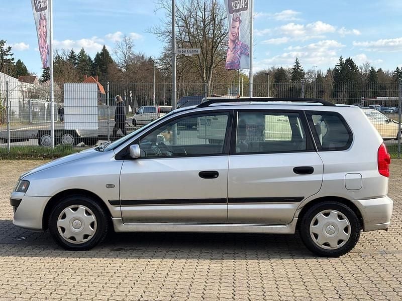 Gebraucht Mitsubishi Space Star 116 PS (85 kW) 2003 Silber Van / Kleinbus