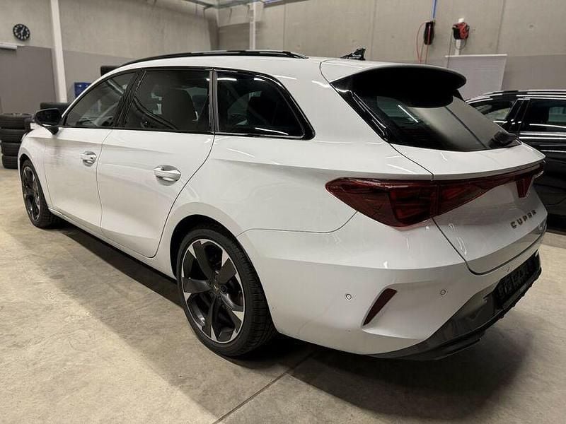 Gebraucht Cupra Leon 150 PS (110 kW) 2025 Weiss