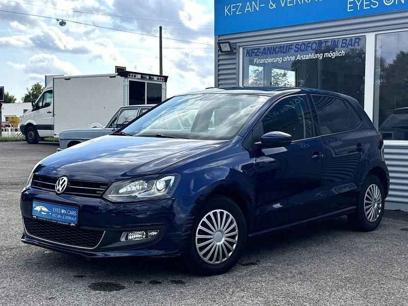 Blau Gebraucht 2012 VW Polo Highline Limousine | 7.400 € (Guter Preis) - Bild 1/4