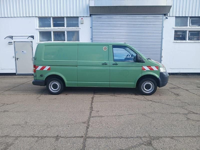 Gebraucht VW Transporter 131 PS (96 kW) 2008 Grün Van