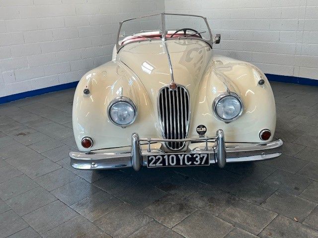 Gebraucht Jaguar XK 190 PS (139 kW) 1956 Weiß Cabrio