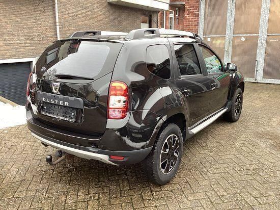 Gebraucht Dacia Duster Black Shadow 125 PS (91 kW) 2017 Perlmuttschwarz SUV