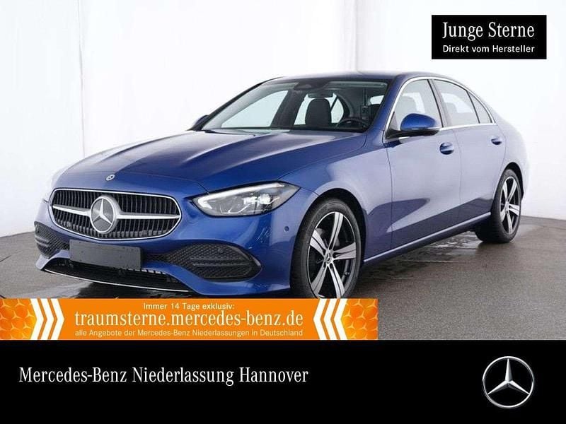 Blau Gebraucht 2024 Mercedes C180 Advanced Limousine | 33.990 € (Superpreis) - Bild 1/3