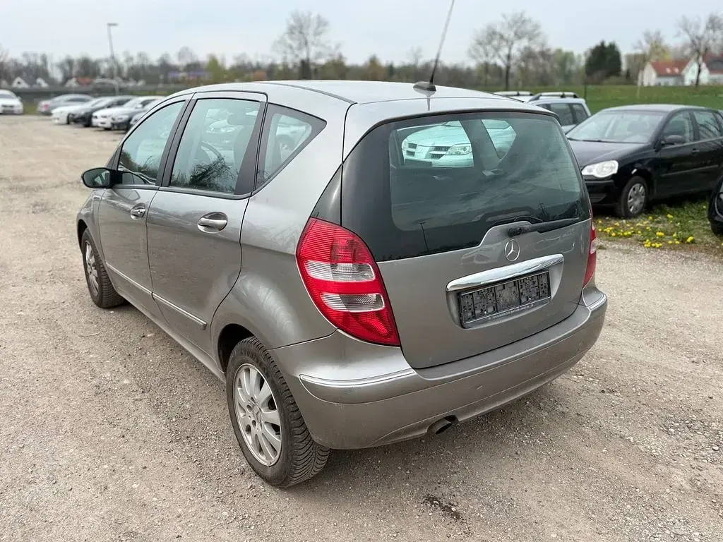 Gebraucht Mercedes A170 Elegance 116 PS (85 kW) 2004 Grau Limousine