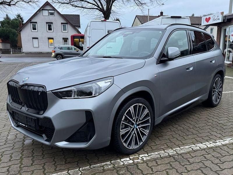 Gebraucht BMW iX1 Performance 230 kW (313 PS) 2023 Grau SUV