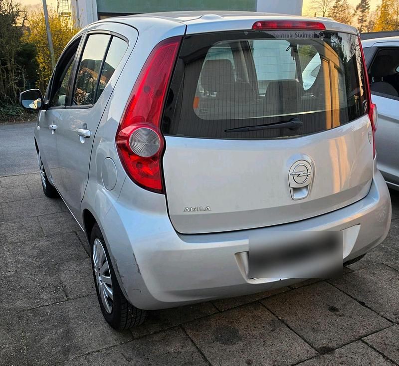 Gebraucht Opel Agila 65 PS (47 kW) 2009 Silber Kleinwagen