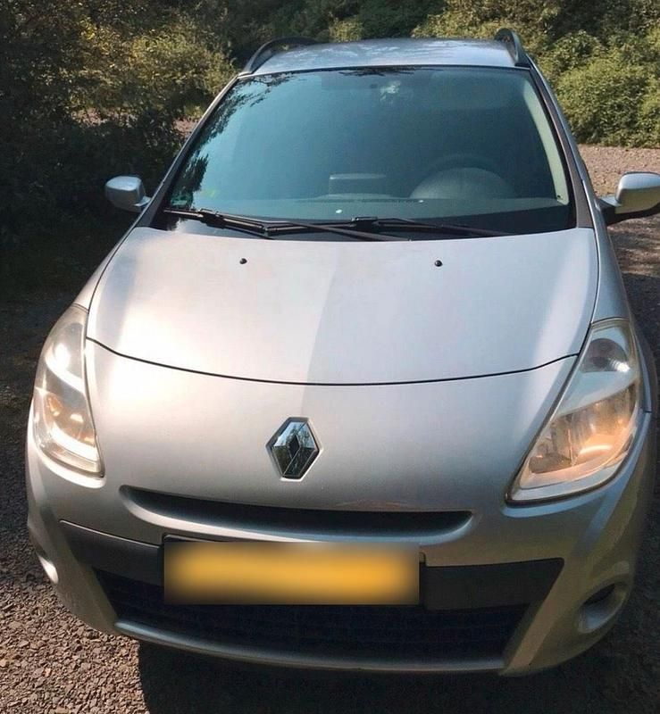 Gebraucht Renault Clio GrandTour 75 PS (55 kW) 2012 Grau Kombi