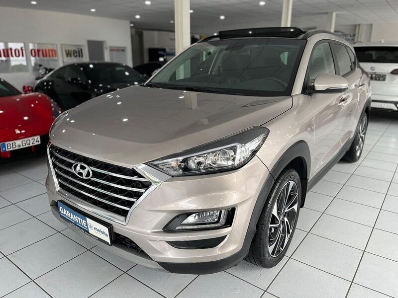 Braun Gebraucht 2018 Hyundai Tucson Premium SUV | 17.990 € (Guter Preis) - Bild 1/4