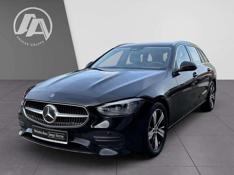 Gebraucht Mercedes C220 Avantgarde 197 PS (144 kW) 2023 Schwarz Kombi