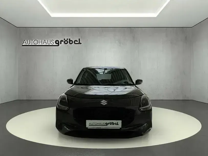 Gebraucht Suzuki Swift Comfort 83 PS (61 kW) 2024 Mineral gray met. (metallic) Kleinwagen
