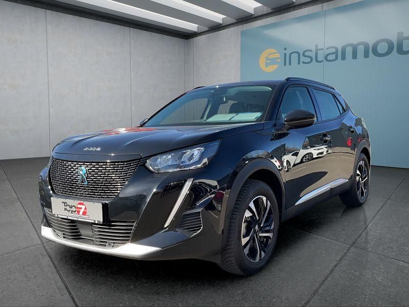 Schwarz Gebraucht 2020 Peugeot e-2008 Allure SUV | 20.599 € (Teuer) - Bild 1/4
