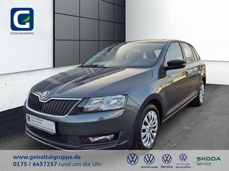 Quarzgrau Gebraucht 2018 Skoda Rapid Ambition Kombi | 11.930 € (Superpreis) - Bild 1/4