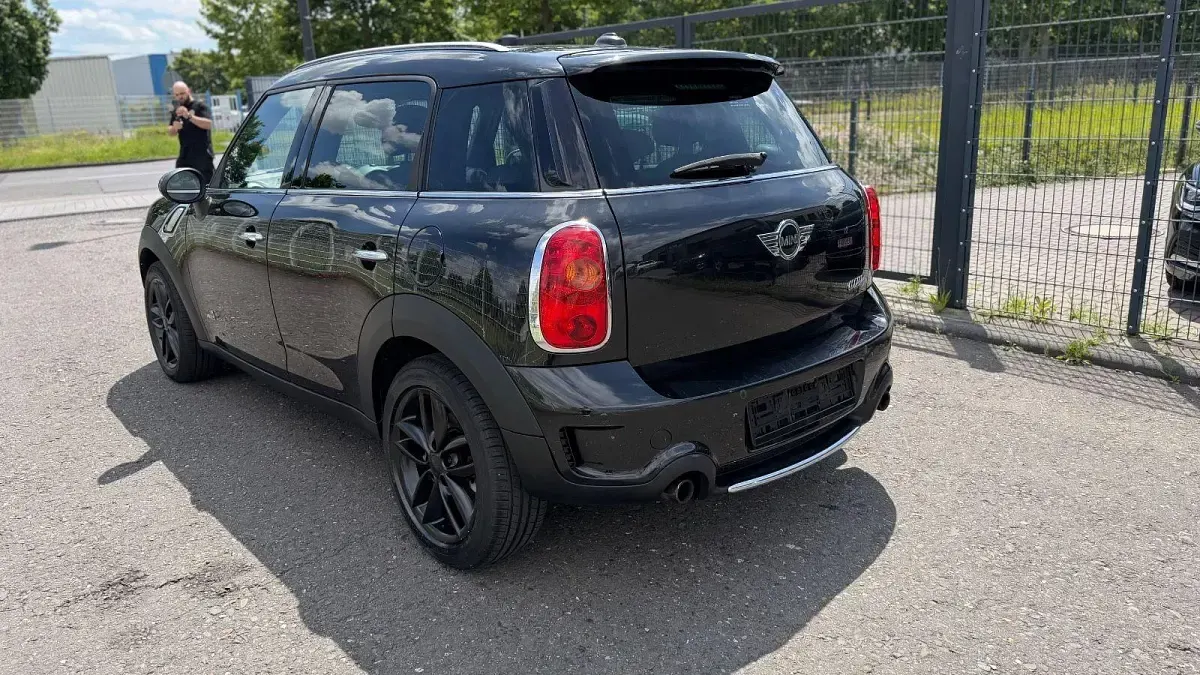 Gebraucht Mini Cooper S 184 PS (135 kW) 2011 Absolute black Kleinwagen
