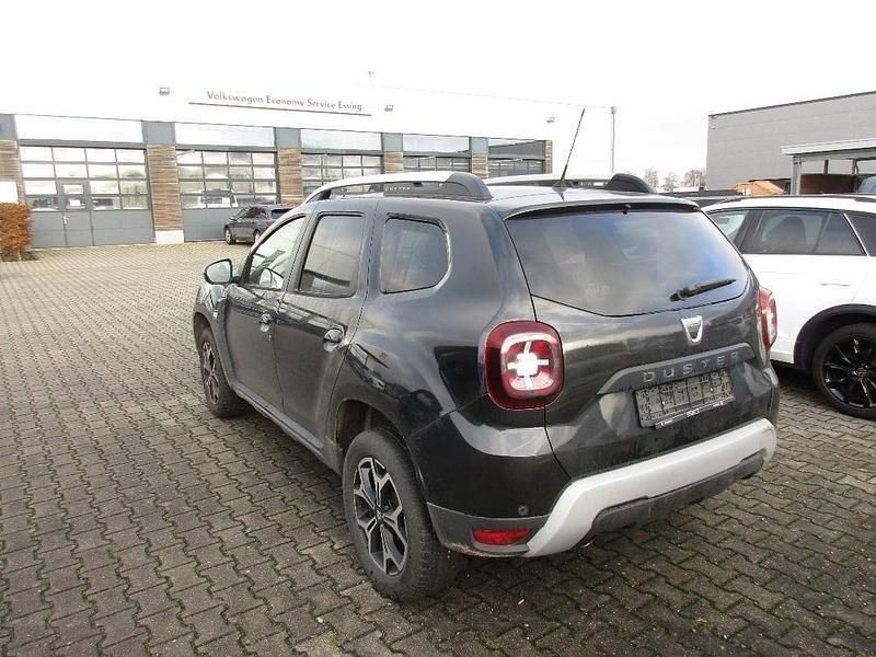 Gebraucht Dacia Duster Prestige 131 PS (96 kW) 2020 Schwarz Limousine