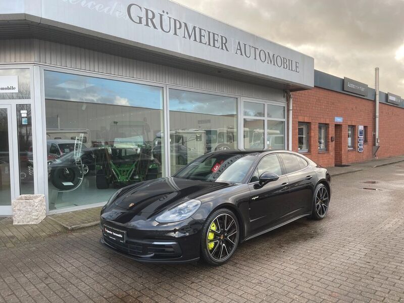 Schwarz Gebraucht 2019 Porsche Panamera 4 Limousine | 69.888 € (Guter Preis) - Bild 1/4