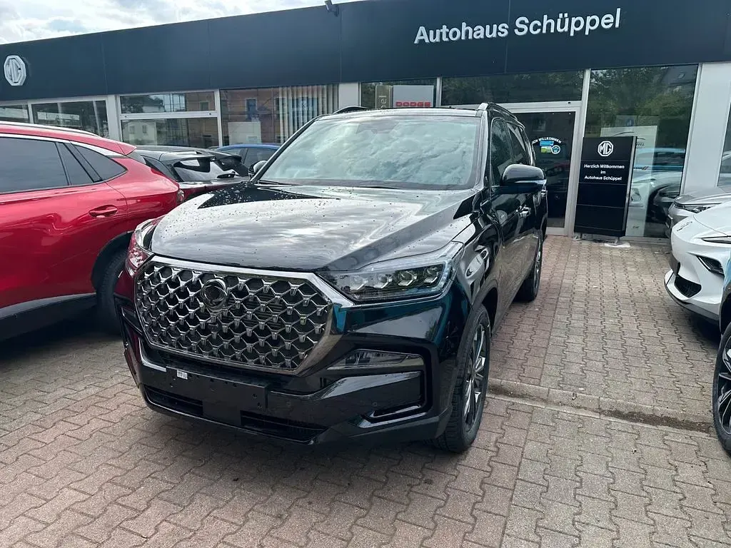 Neu KGM Rexton 203 PS (149 kW) 2026 Schwarz SUV