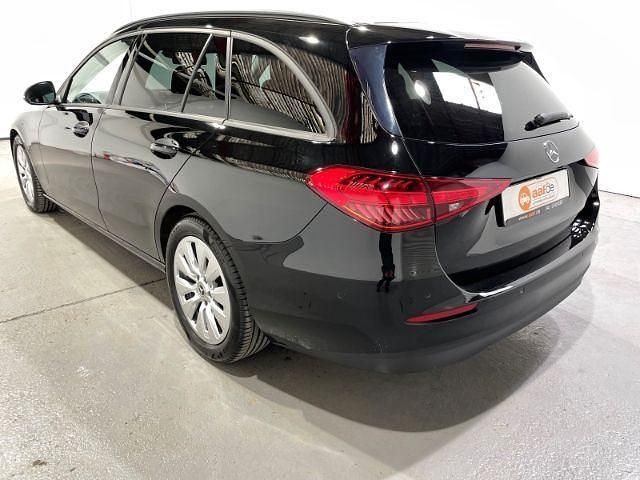 Gebraucht Mercedes C200 163 PS (119 kW) 2022 Schwarz Kombi