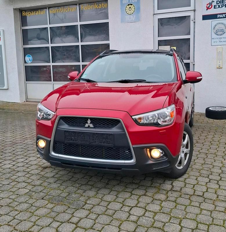 Second-hand Mitsubishi ASX 150 CP (110 kW) 2013 Roșu SUV