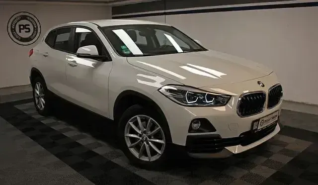 Używany BMW X2 Advantage 140 KM (102 kW) 2020 Biały SUV