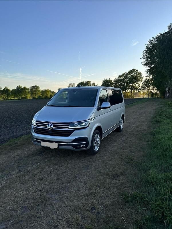 Gebraucht VW Multivan Generation Six 150 PS (110 kW) 2020 Silber Van