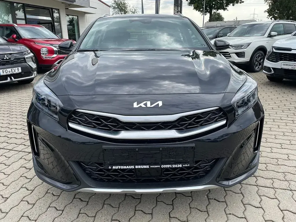 Gebraucht Kia XCeed Vision 140 PS (102 kW) 2025 Schwarz SUV