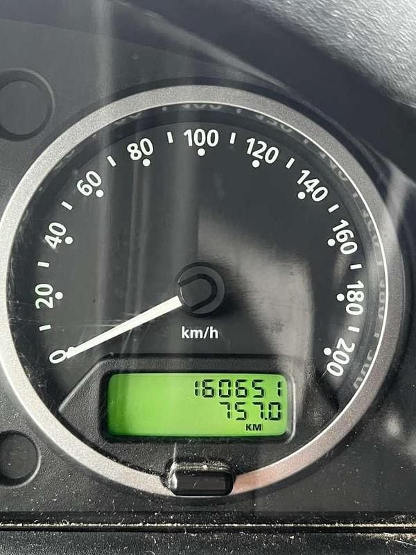 Gebraucht Land Rover Defender SE 122 PS (89 kW) 2016 Silber Kombi