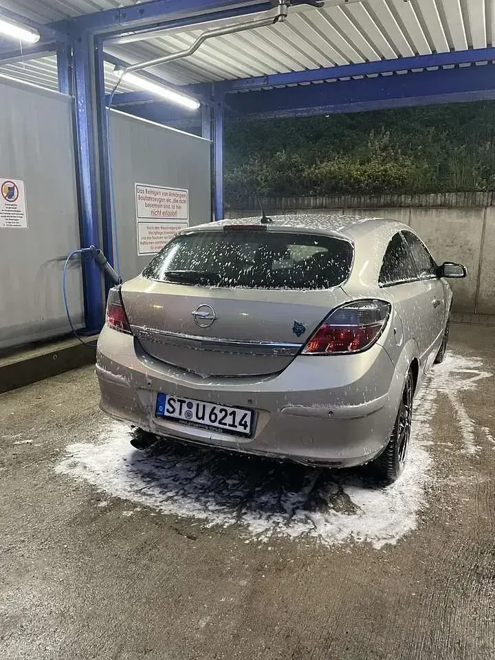 Gebraucht Opel Astra Edition 125 PS (91 kW) 2006 Coupé
