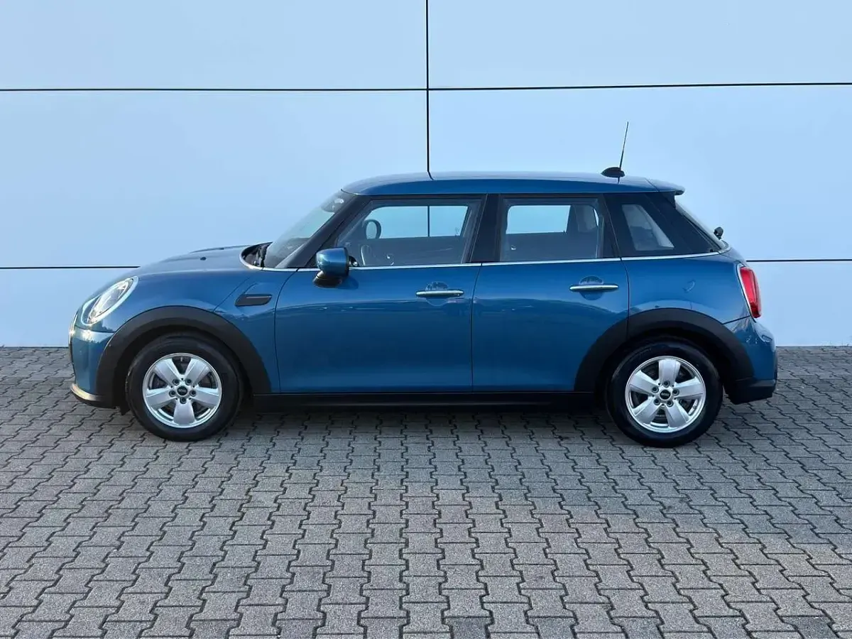 Gebraucht Mini ONE 102 PS (75 kW) 2022 Island blue metallic Kleinwagen