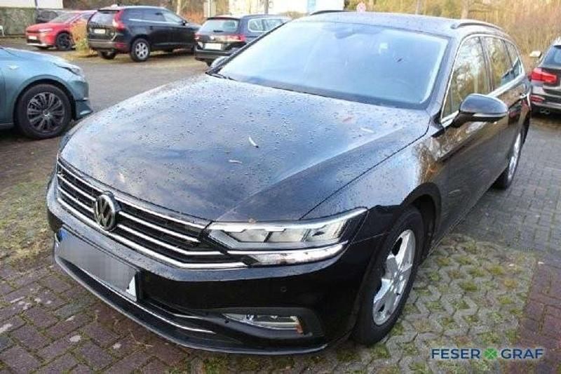 Gebraucht VW Passat Business 150 PS (110 kW) 2020 Tamarindenbraun metallic Kombi