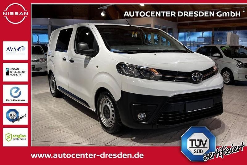 Weiß Gebraucht 2017 Toyota Proace Comfort Van / Kleinbus | 8.980 € (Fairer Preis) - Bild 1/4