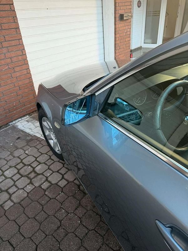 Gebraucht BMW 530 245 PS (180 kW) 2005 Silber Limousine