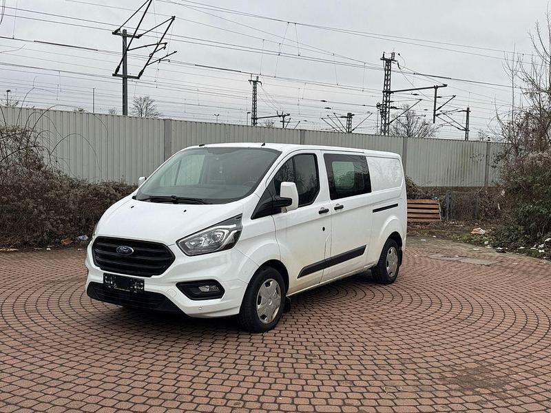 Gebraucht Ford Transit Custom Trend 131 PS (96 kW) 2018 Weiß Van / Kleinbus