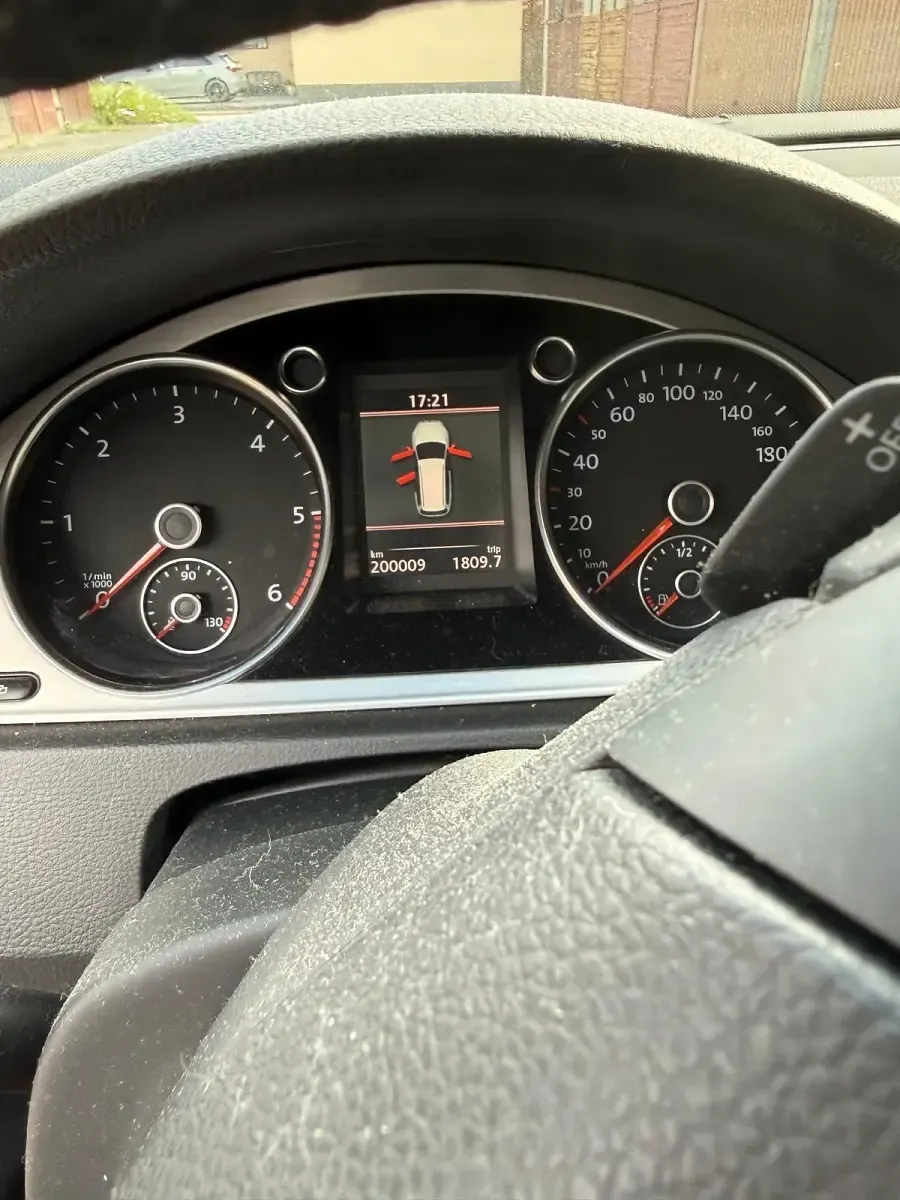Gebraucht VW Passat 140 PS (102 kW) 2014 Grau Kombi