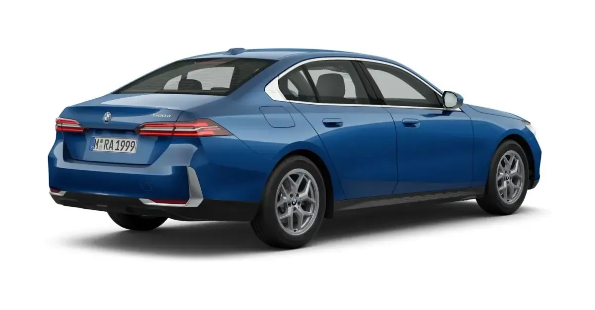 Gebraucht BMW 520 Comfort Edition 197 PS (144 kW) 2025 Blau Limousine