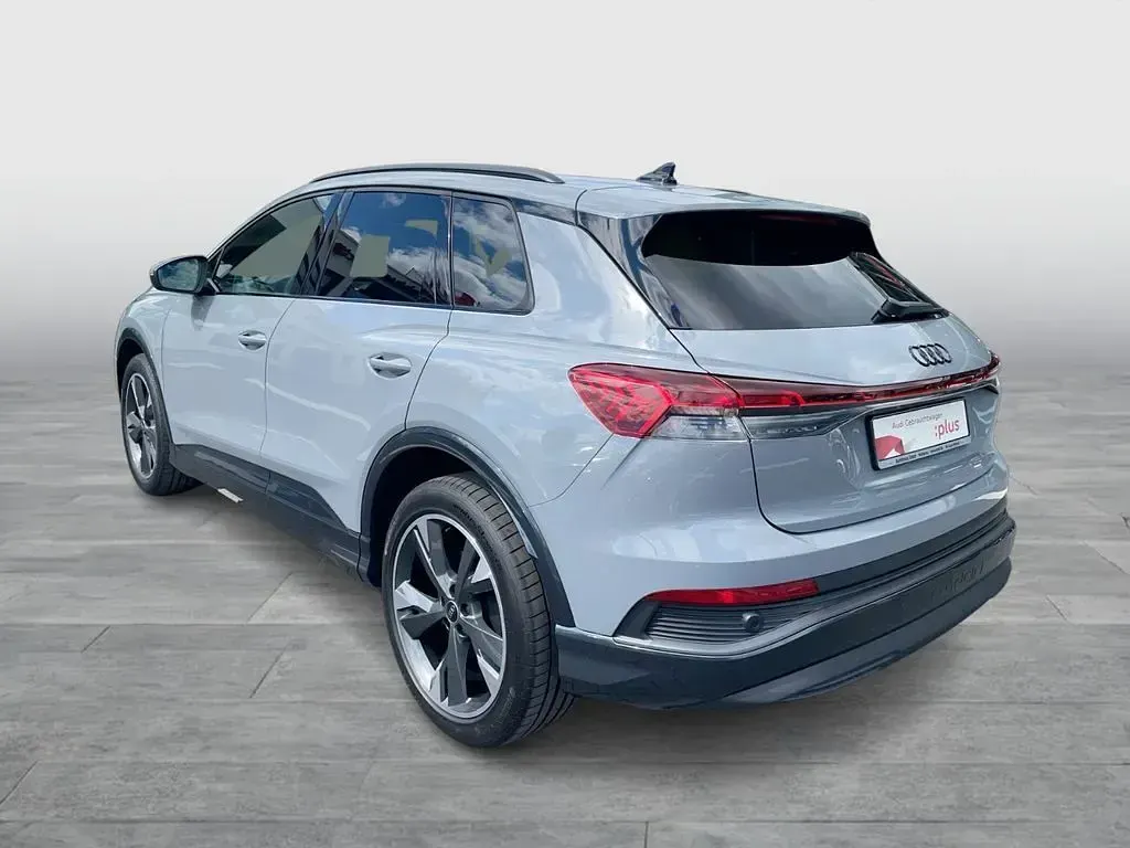 Gebraucht Audi Q4 e-tron Ambiente 210 kW (286 PS) 2025 Kieselgrau SUV