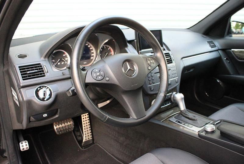 Gebraucht Mercedes C250 Avantgarde 204 PS (150 kW) 2010 Schwarz Limousine