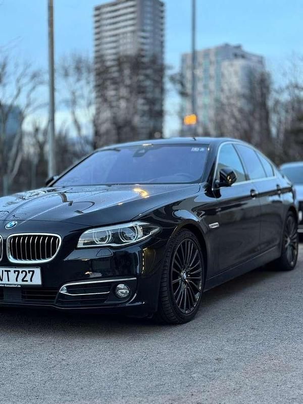 Gebraucht BMW 535 Luxury Line 313 PS (230 kW) 2016 Schwarz Limousine
