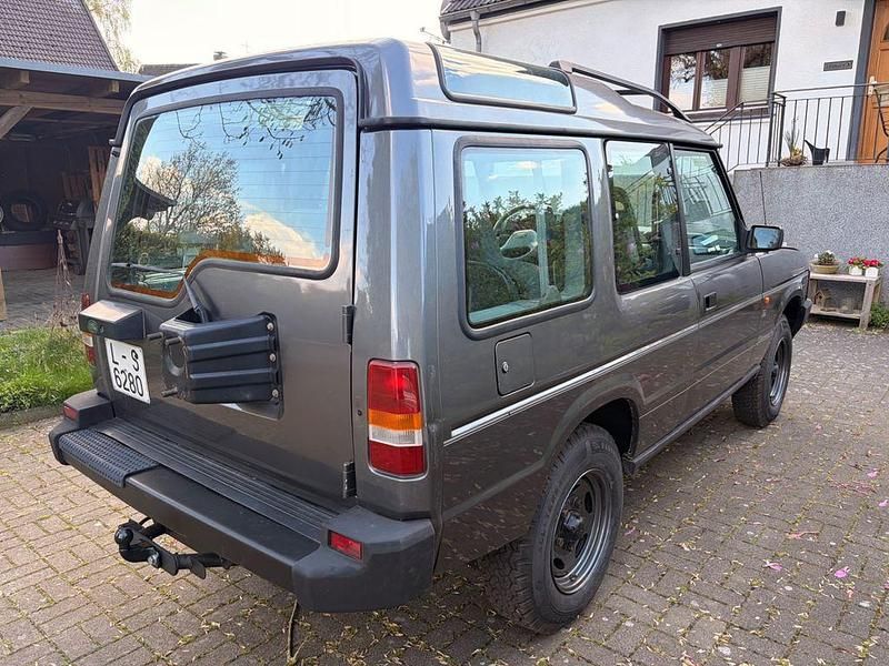 Gebraucht Land Rover Discovery 113 PS (83 kW) 1990 Grau SUV