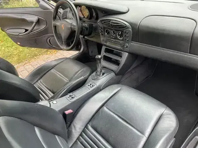 Gebraucht Porsche Boxster 204 PS (150 kW) 1997 Schwarz Cabrio