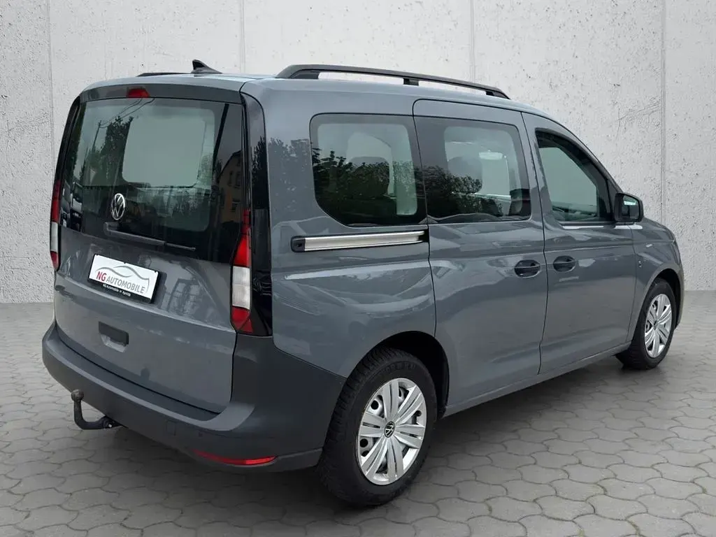 Gebraucht VW Caddy 114 PS (83 kW) 2022 Grau Van / Kleinbus