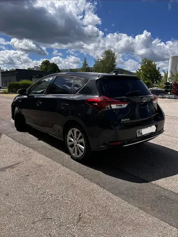 Gebraucht Toyota Auris Cool 136 PS (100 kW) 2019 Schwarz Kleinwagen